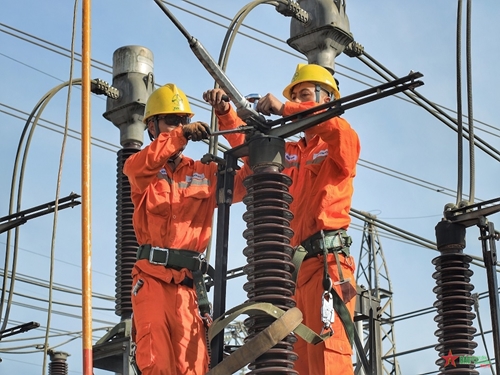 Ngành điện miền Bắc xây dựng phương thức vận hành tối ưu, bảo đảm an toàn cung cấp điện
